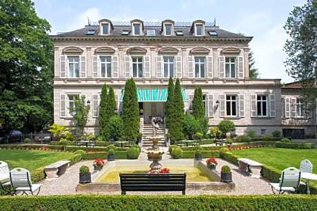 Hotel Belle Epoque