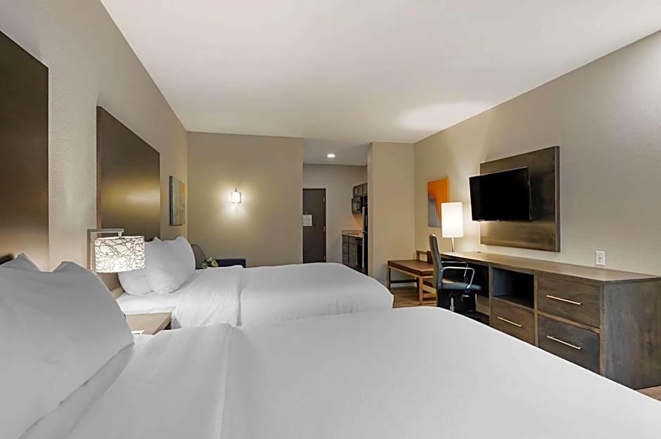 MainStay Suites Cincinnati University - Uptown