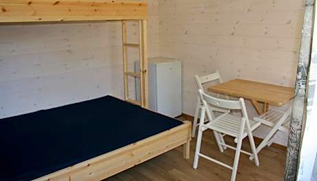 Economy Triple Room with Shared Bathroom