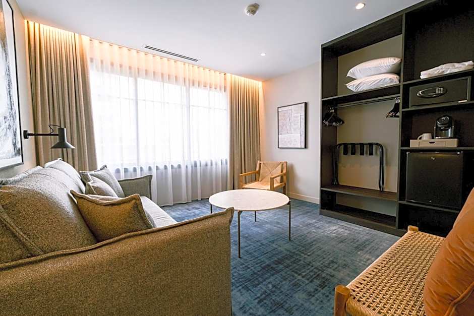 Urban Style Hotel Laperouse