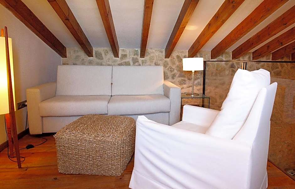 Photo 1 of 6 of Double Room with Extra Bed