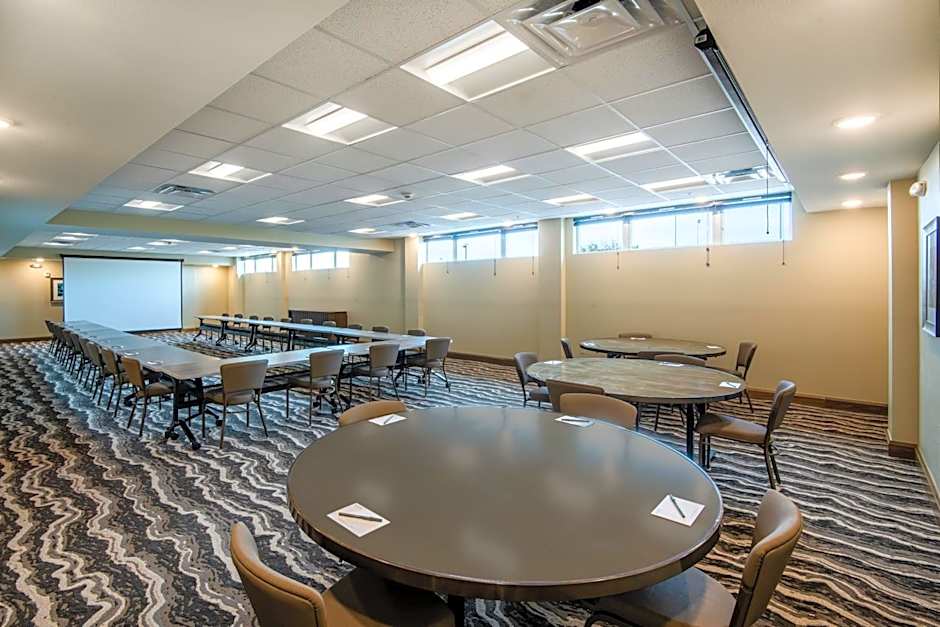 Staybridge Suites Scottsdale - Talking Stick By IHG