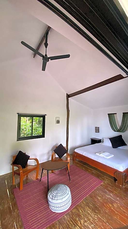 Photo 1 of 6 of Superior Bungalow