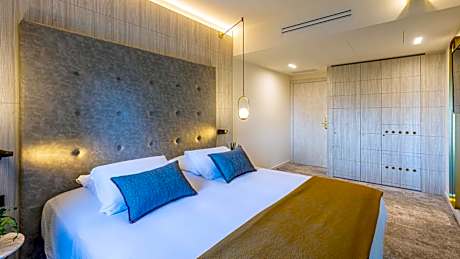 Classic Room - 1-Hour Spa Access from 8 PM to 11 PM (In the Hotel)