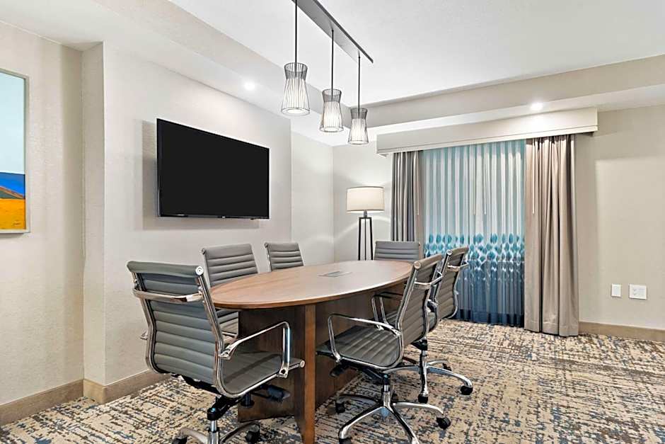 Embassy Suites by Hilton Anaheim South