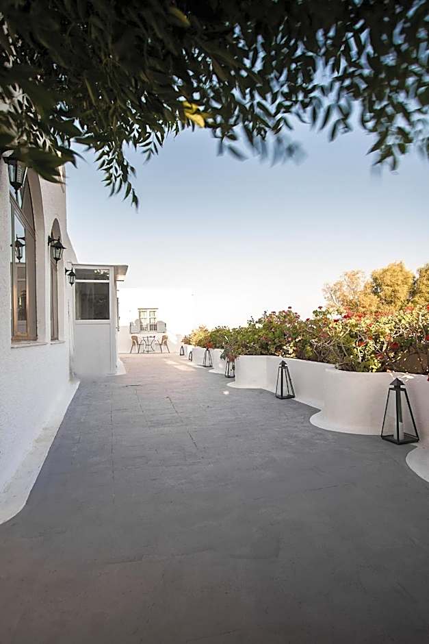 Villa Iliovasilema Santorini