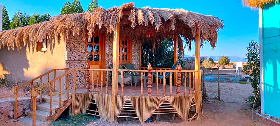 Green Beach Camp & Hotel