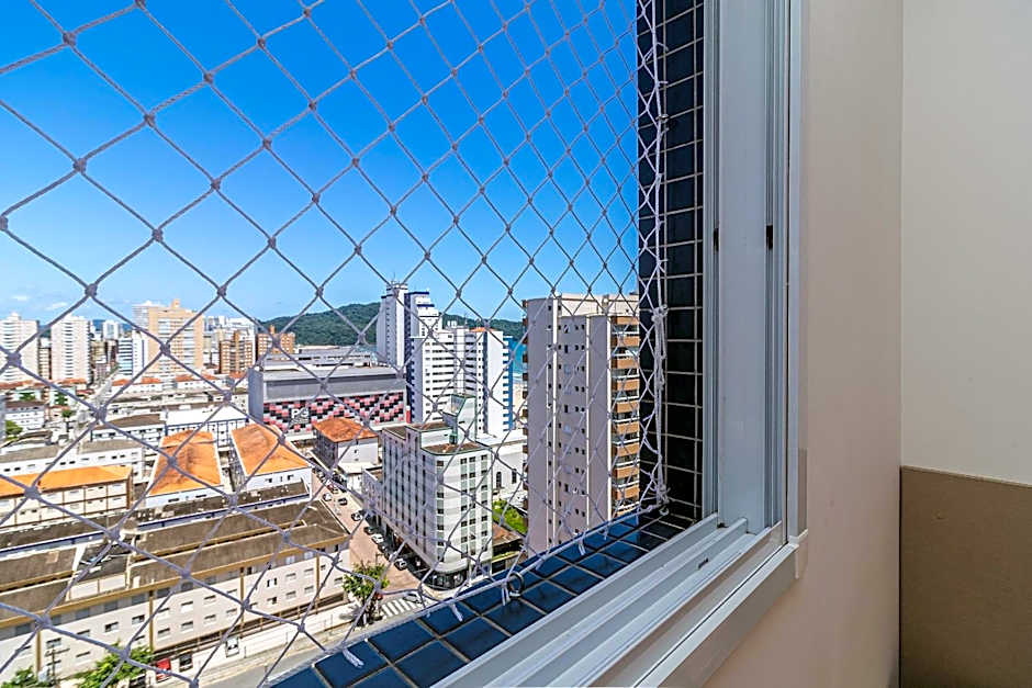 Apartamentos a Beira Mar, Aconchegantes e Modernos, a 3 Minutos da Praia com Ar Condicionado, Sacada Gourmet, Garagem e Portaria 24h