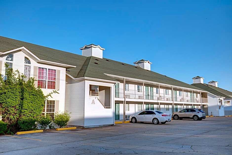 Howard Johnson by Wyndham Branson Theatre District