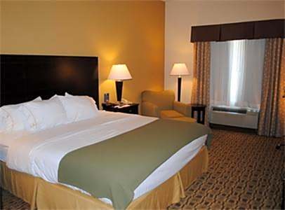 Holiday Inn Express Boonville By IHG