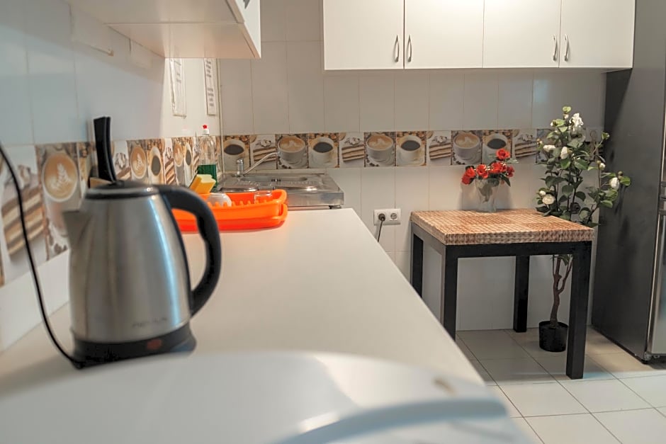 Hostal Ideal Badal – Barcelona, NJ