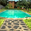 Fanaka Safaris Campsite & Lodges