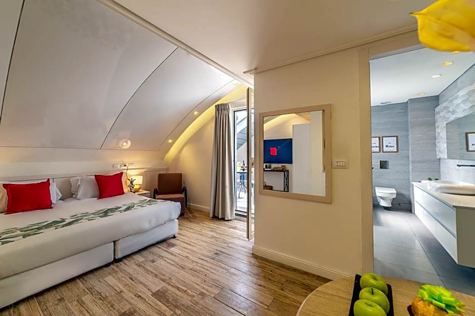 Paamonim Hotel Jerusalem