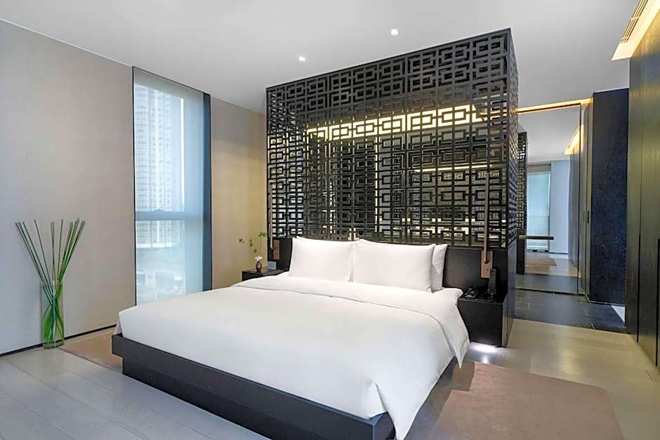 Photo 1 of 6 of Suite, Balcony