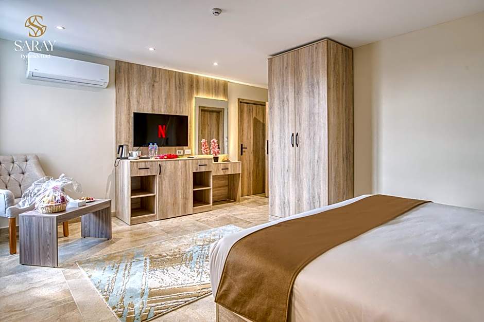 Saray Pyramids & Museum View Hotel