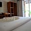 SCARLET SAILS BUNGALOW