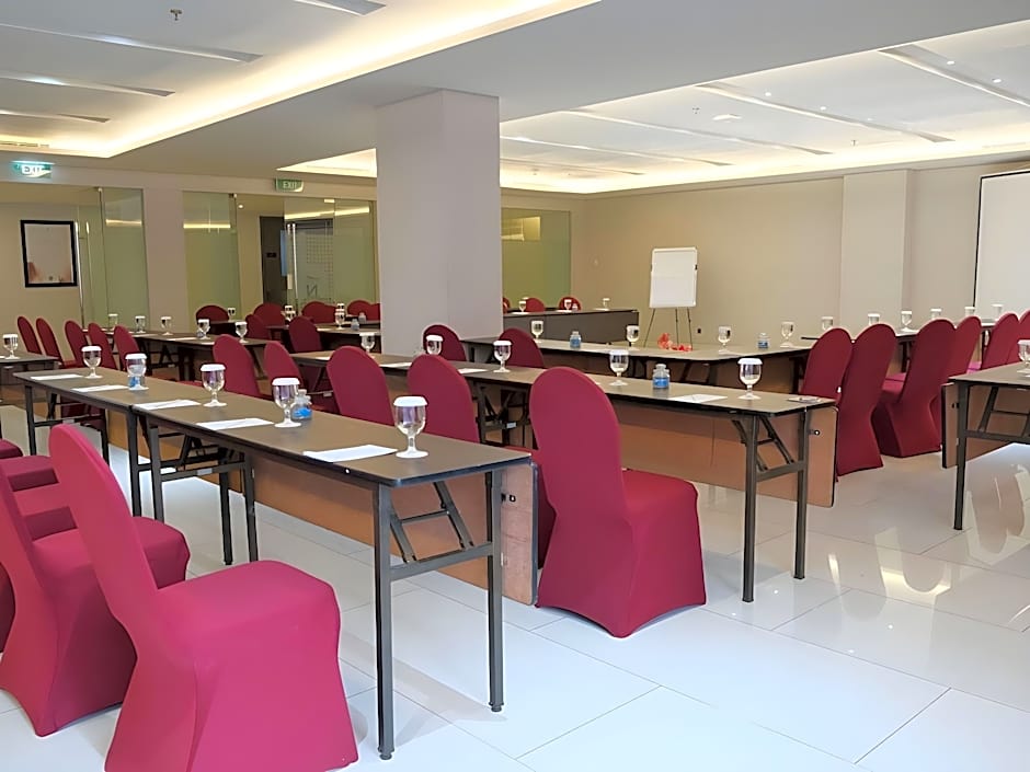 FOX Hotel Pekanbaru