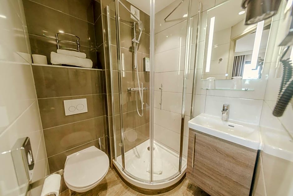 KYRIAD DIRECT ORLEANS NORD - Cap Saran