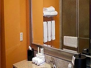 Holiday Inn Express & Suites Corpus Christi-Portland, an IHG Hotel
