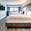Atrium Hotel Vancouver