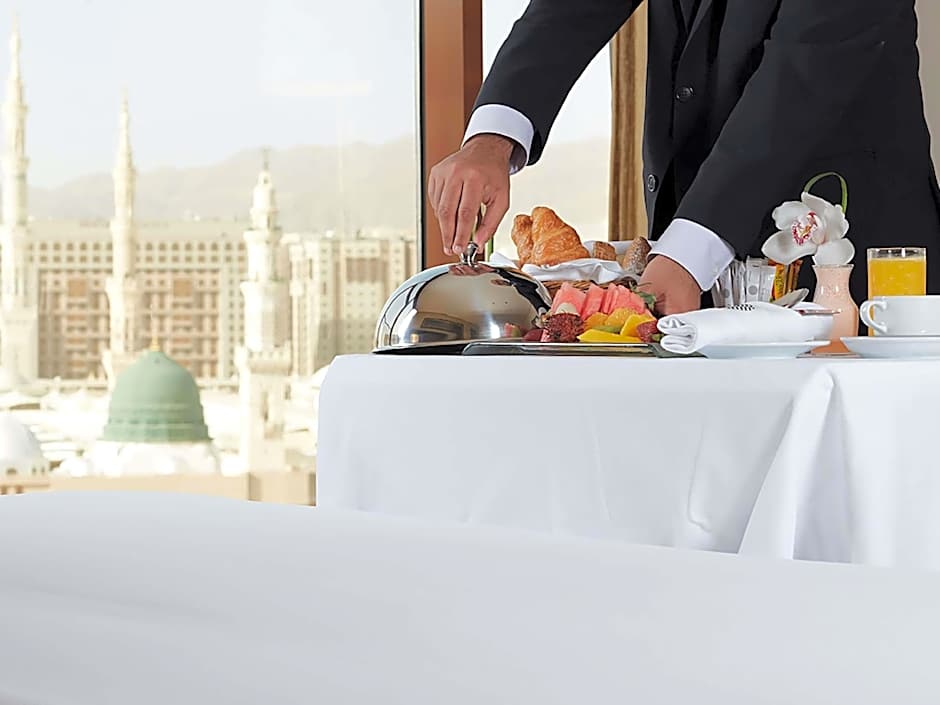 Pullman Zamzam Madina