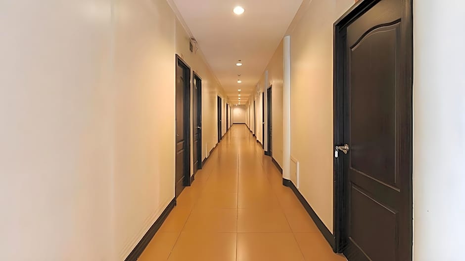 RedDoorz Plus at Kamuning Quezon City