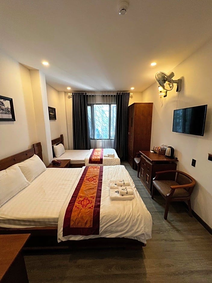 Vuong Gia Hotel