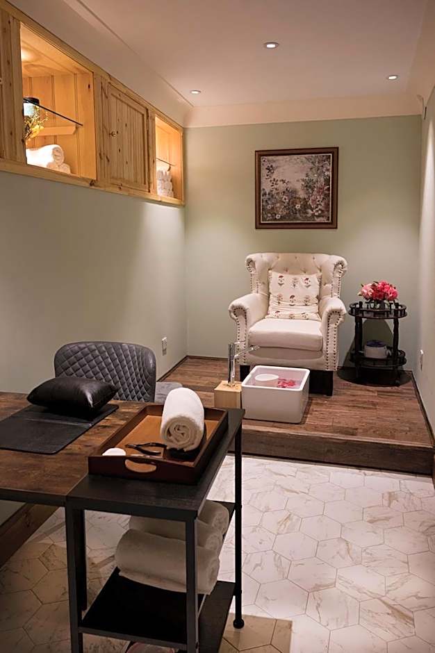 The Whispering Pine Lodge