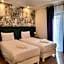 Carlton Hotel