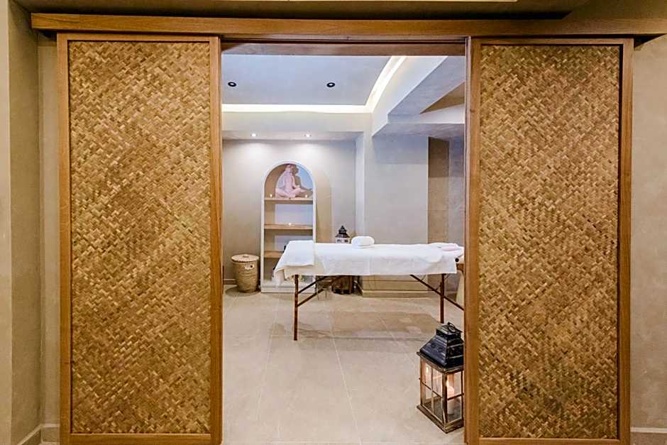 Evexia Boutique Hotel & Spa