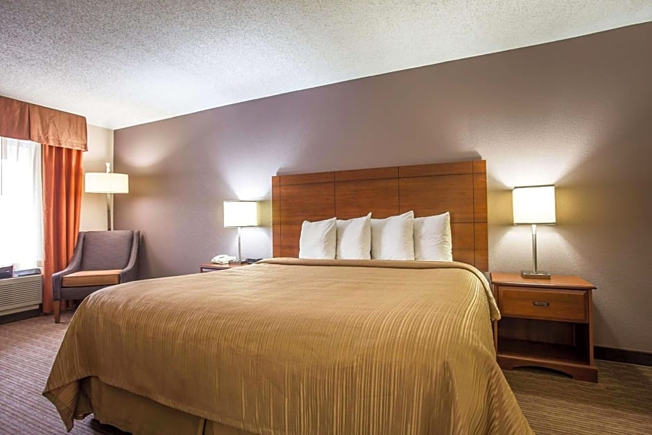Quality Inn & Suites Matthews