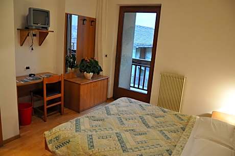 Double Room with Balcony