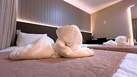 Superior Twin Double