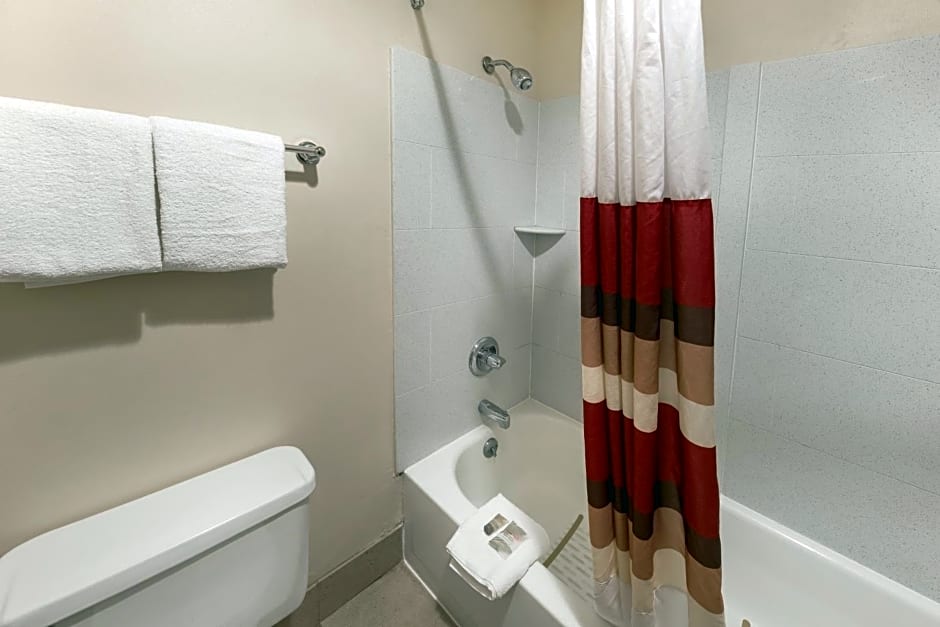 Red Roof Inn Fort Wayne