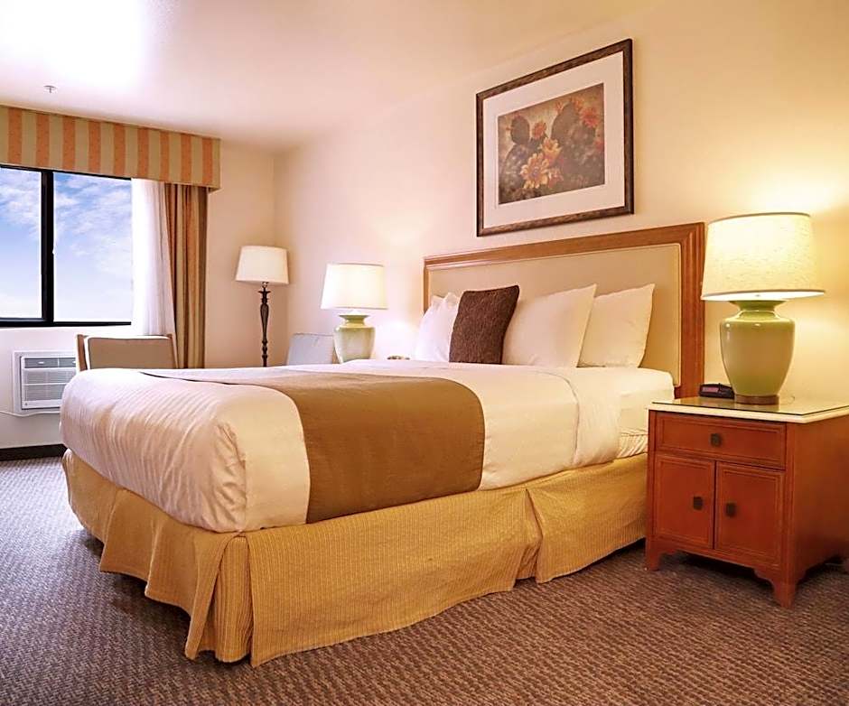 Cities Of Gold Casino Hotel