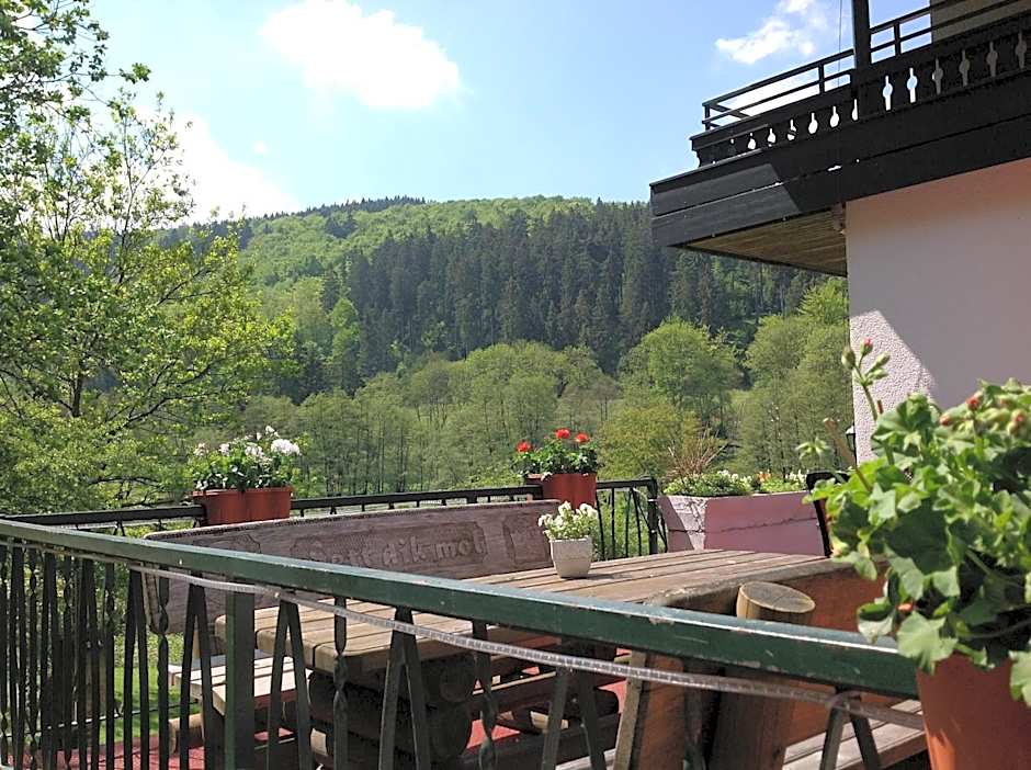 Hotel-Pension zum Paradies