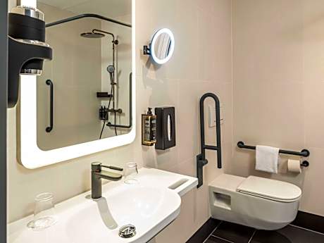 Standard Double Room - Disability Access