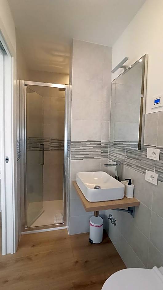 DESDEMA & OPERA Rooms