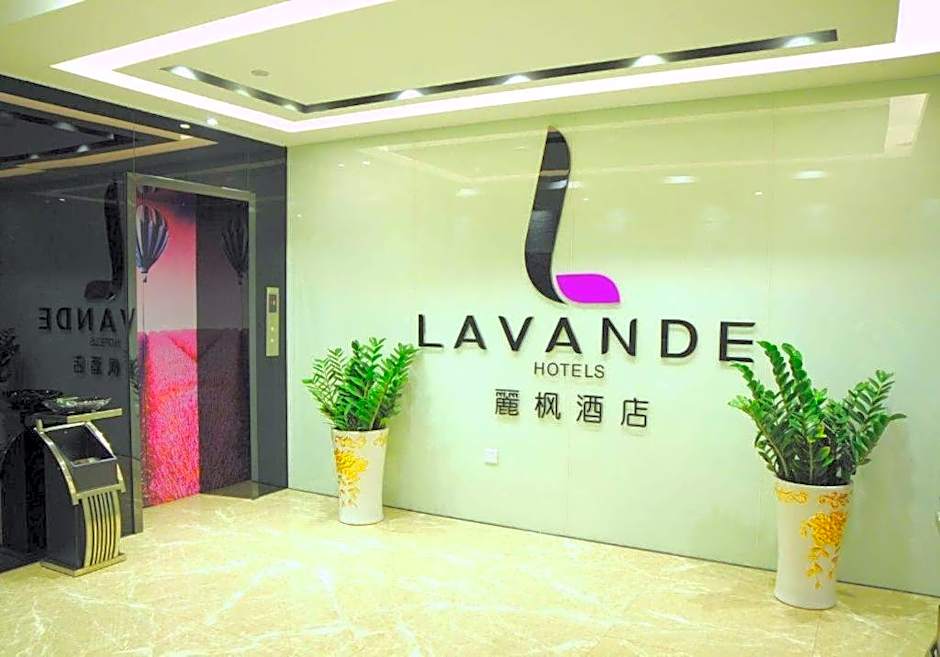 Lavande Hotel Guangzhou Shangxiajiu Pedestrian Street Hualin Temple Metro Station