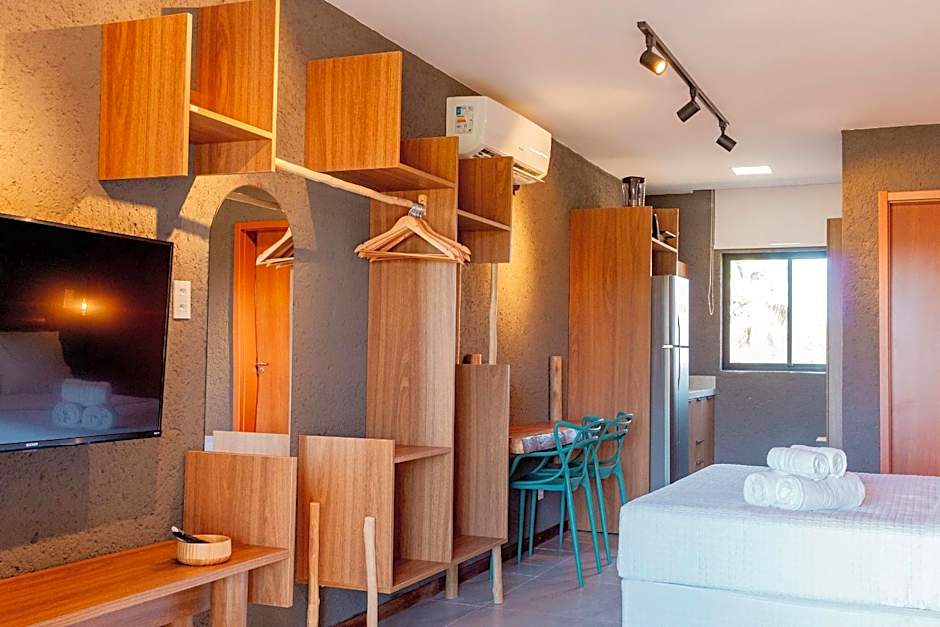 Gamboa Patacho just 190 m from Praia do Patacho, on the Rota dos Milagres.