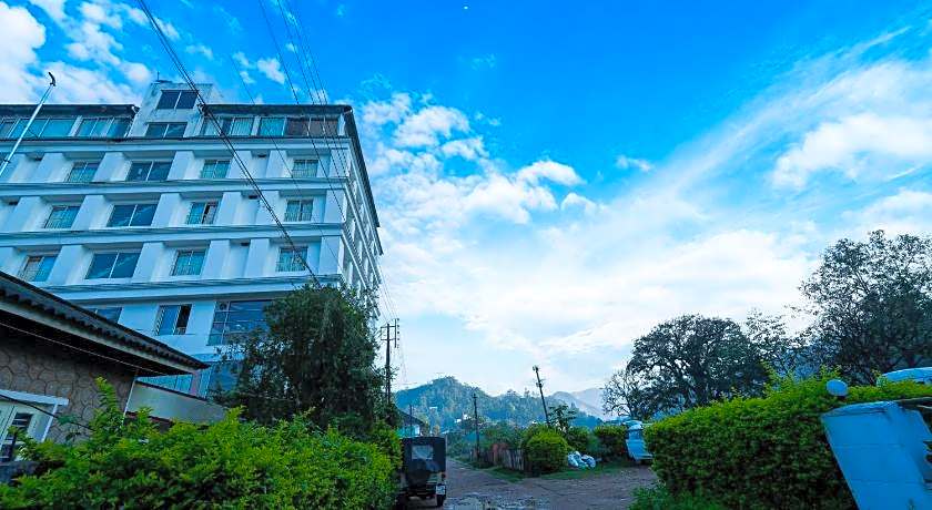 Westwood Riverside Garden Resort