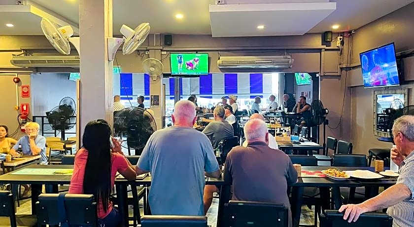 The Sports Lounge