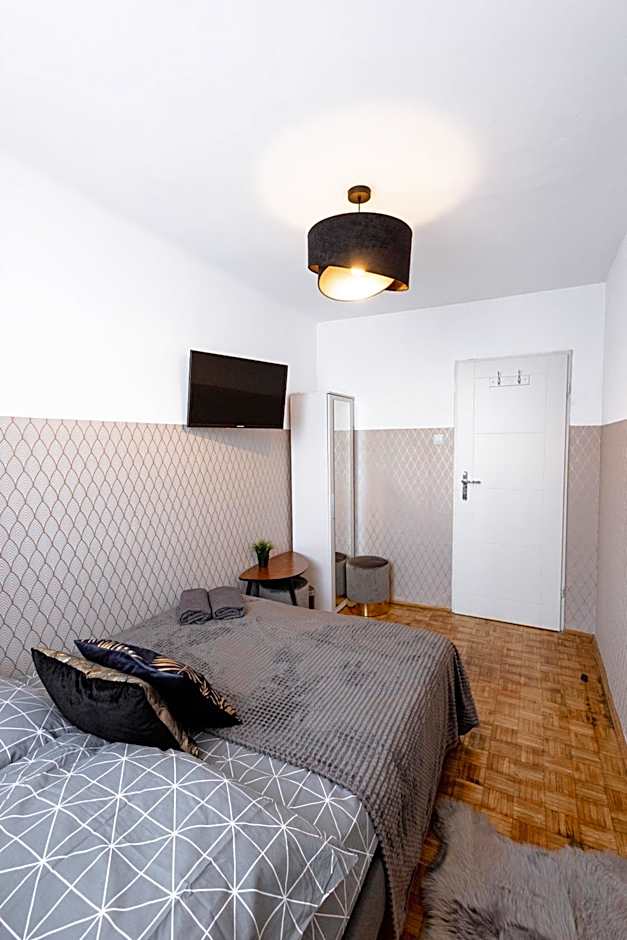 ClickTheFlat Norblin Factory Apart Rooms