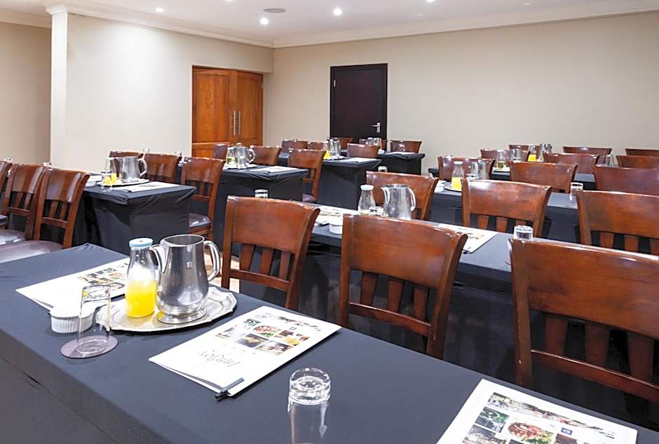 InnJoy Boutique Hotel