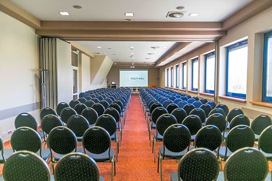 Hotel Festival