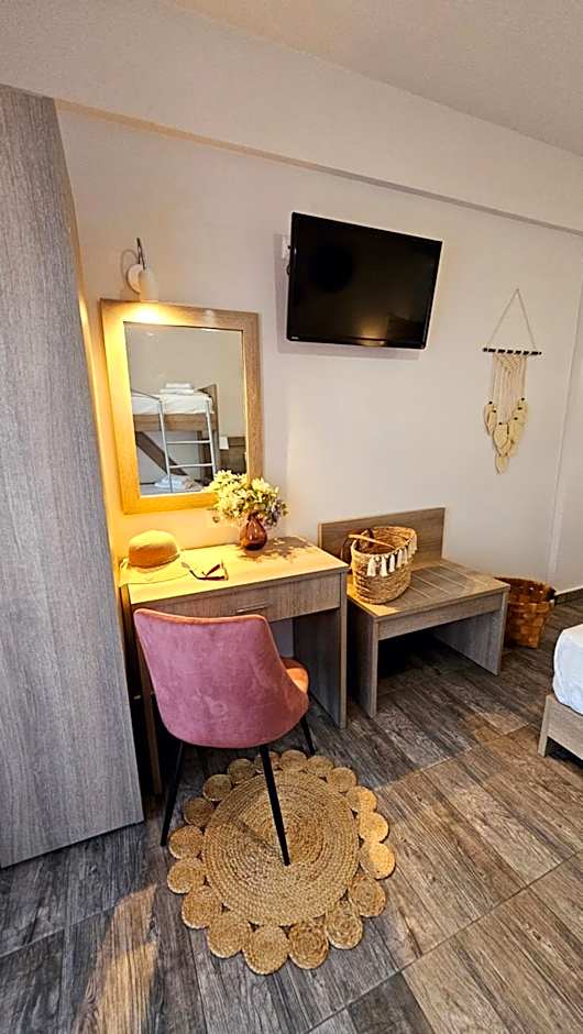 Niriides boutique suites