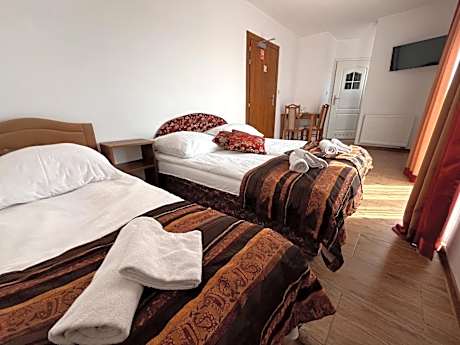 Triple Room with Balcony
