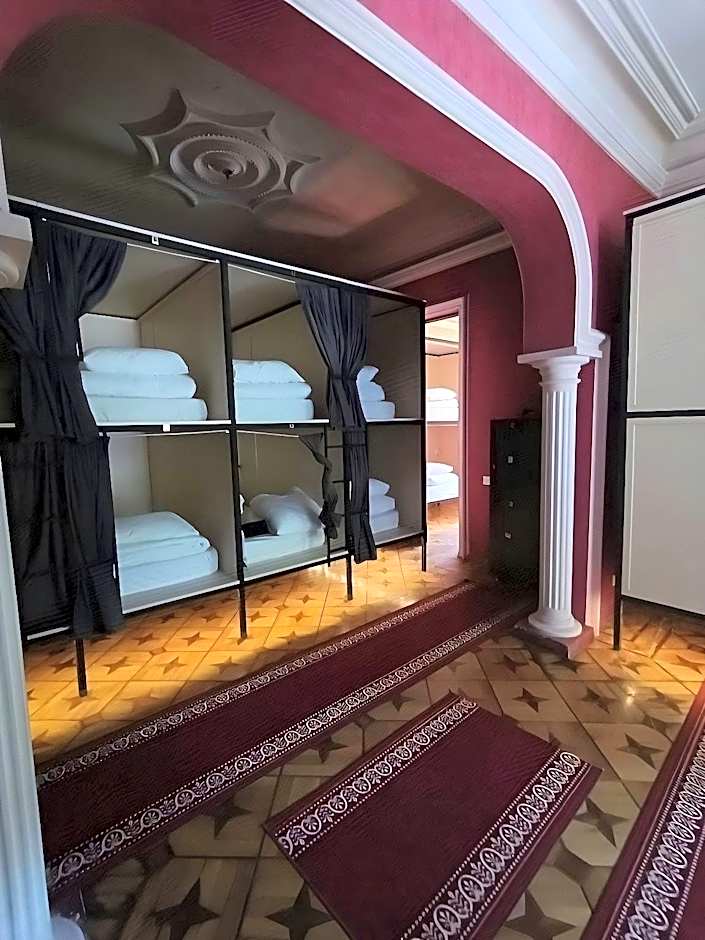 Karvi Hostel