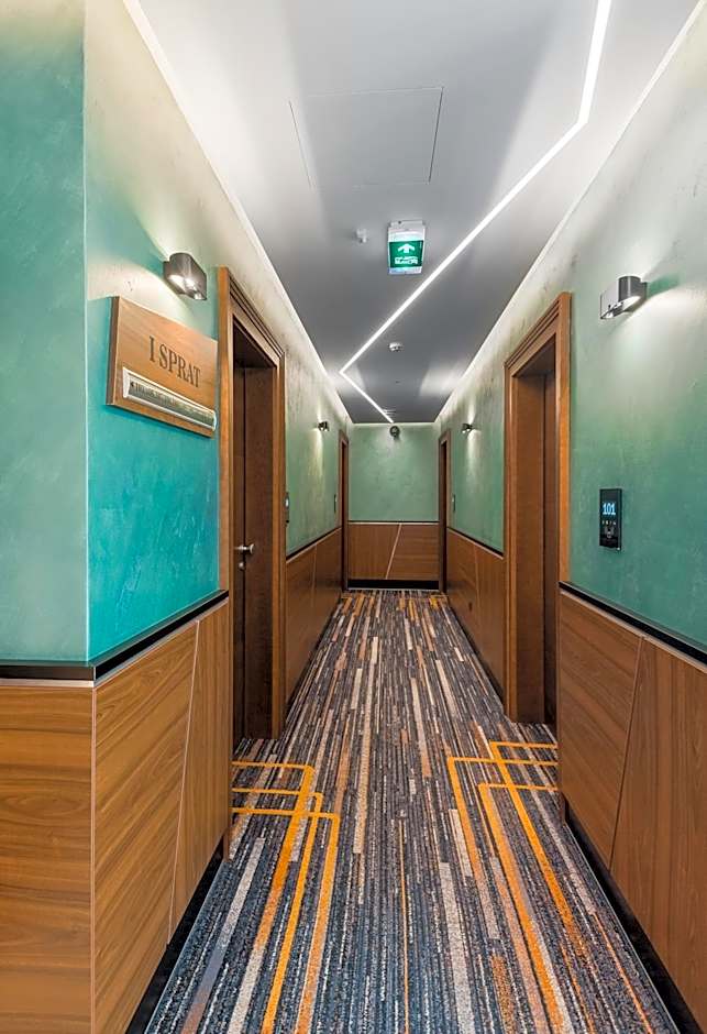 Sky Hotel