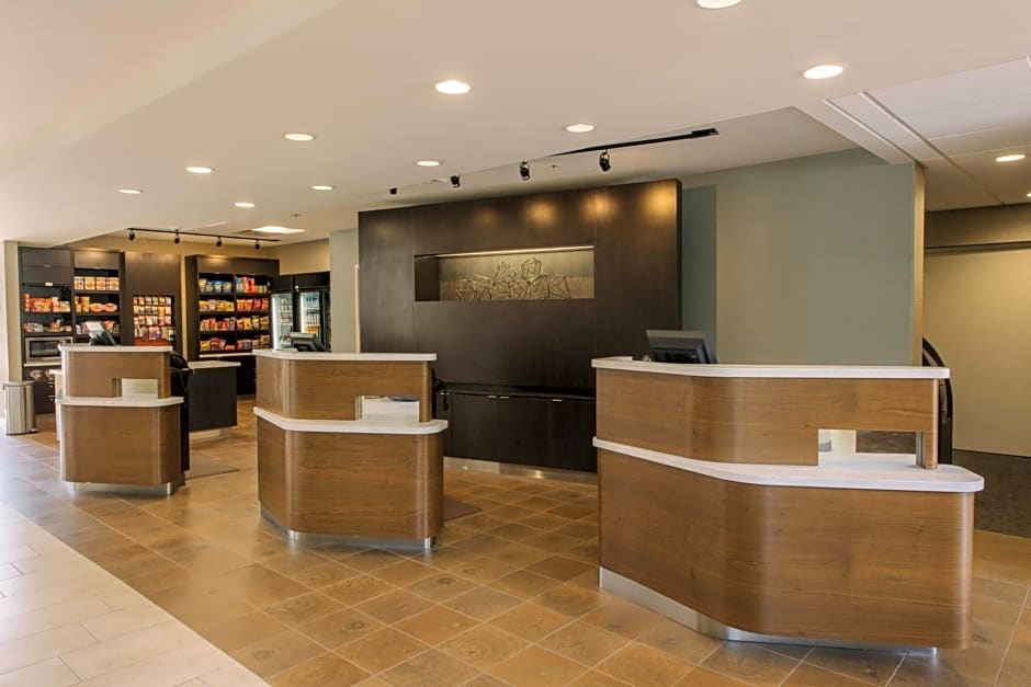 Courtyard by Marriott Nashua